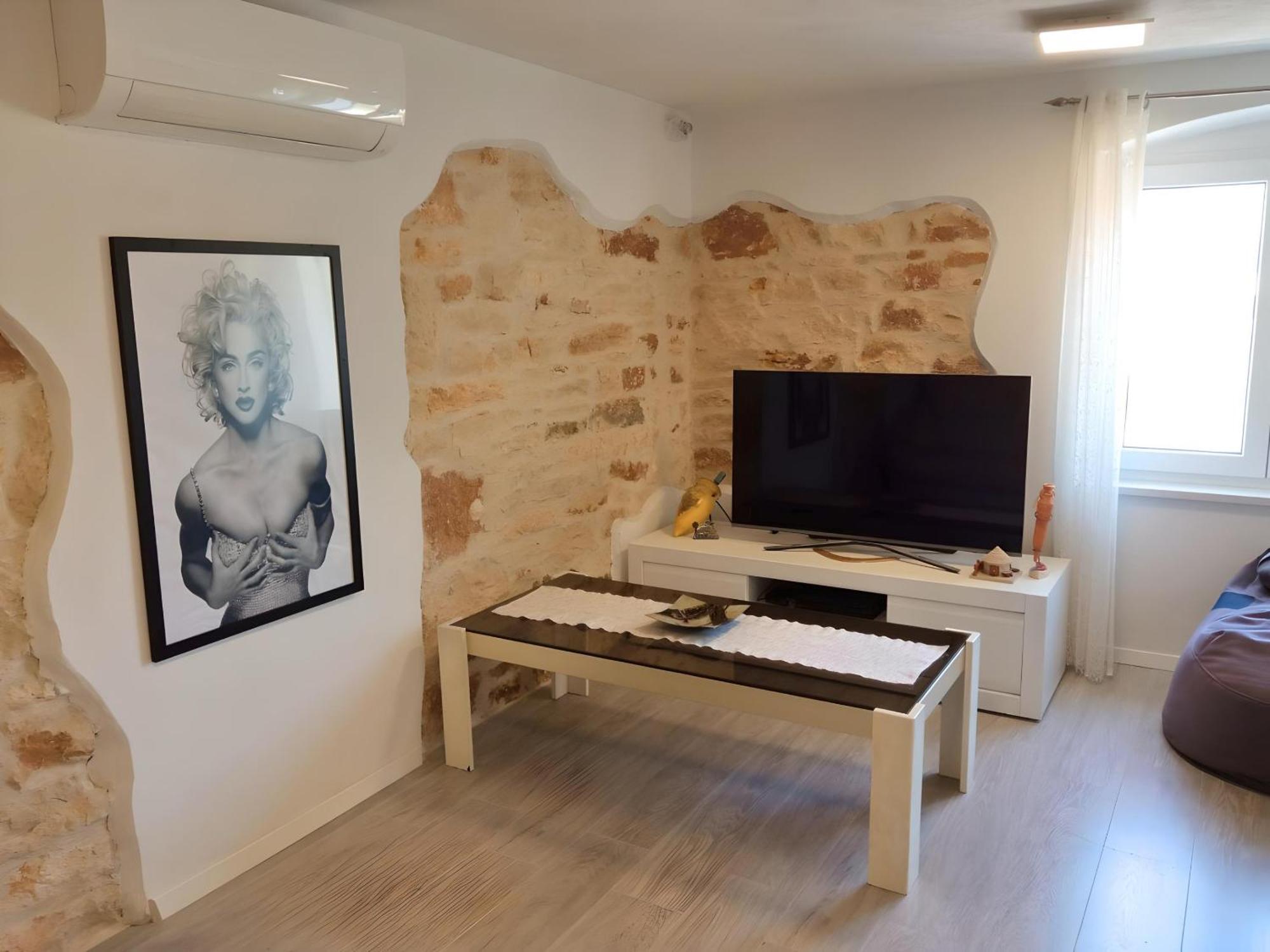 Apartment Valentino Tar-Vabriga ภายนอก รูปภาพ